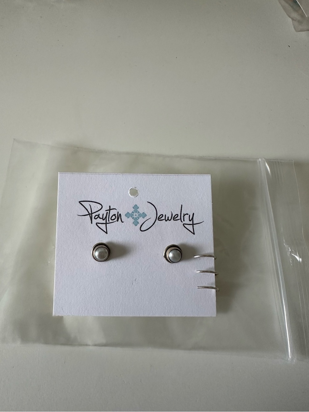 Silver studs & matching earring cuff